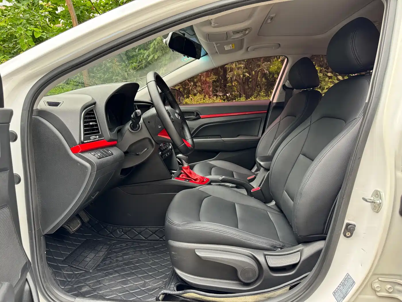 Hyundai Elantra 2016 1.4T DCT Dynamic·Vitality фото 9