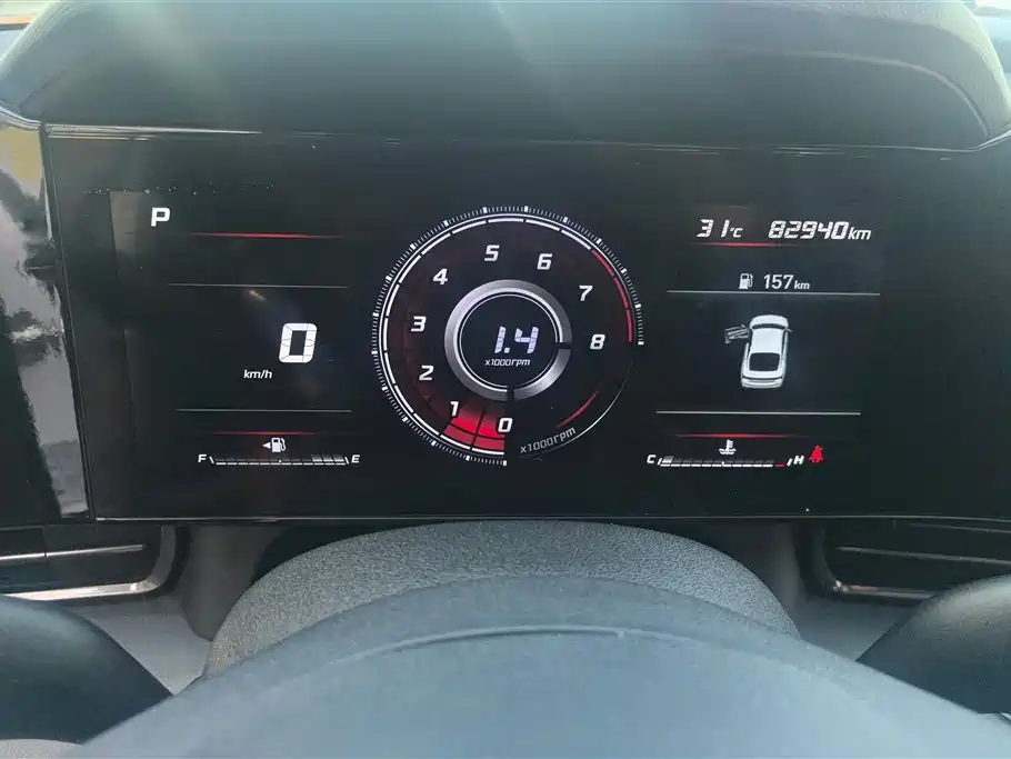 Hyundai Elantra 2021 240TGDi DCT LUX Premium Edition фото 14