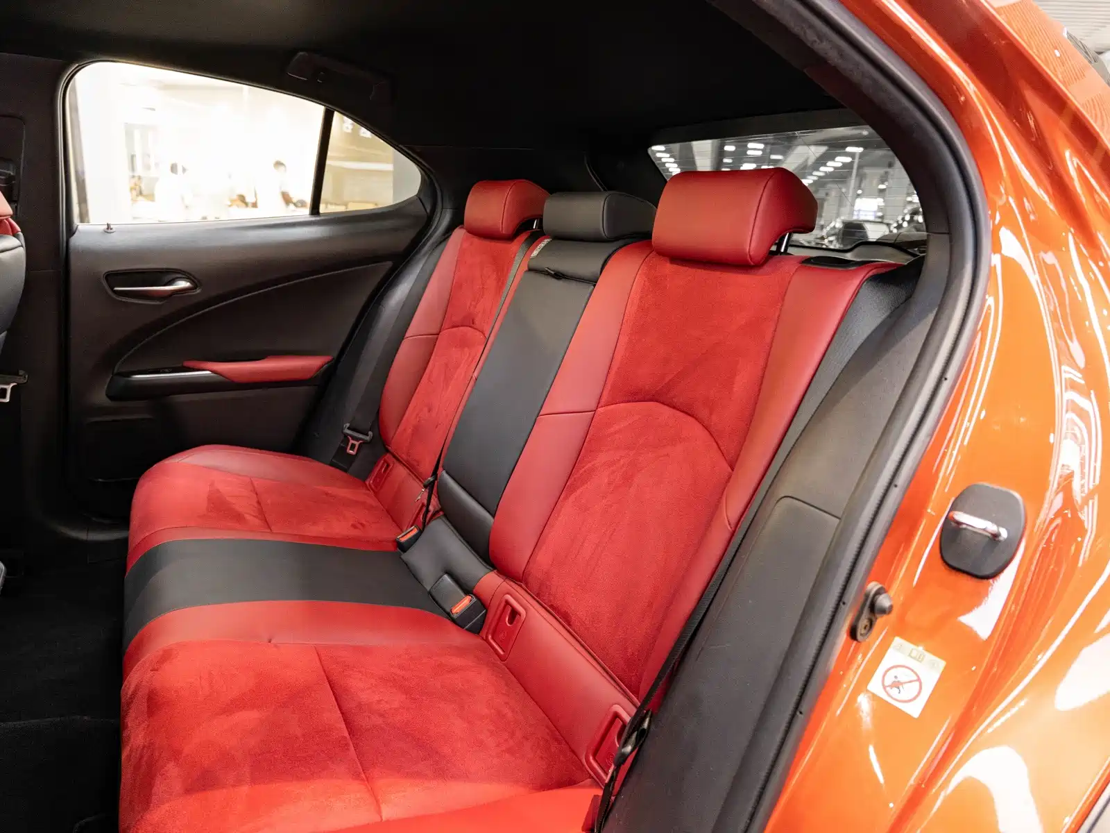 Photo 11 - Lexus UX