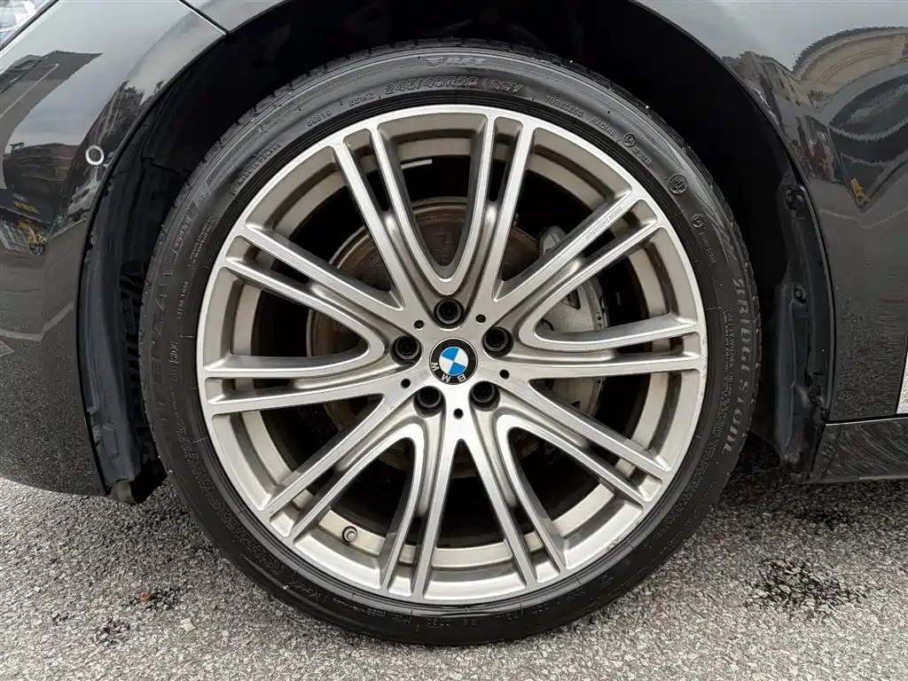 BMW 7 Series 2019 Facelift 740Li xDrive Executive Luxury Package фото 20