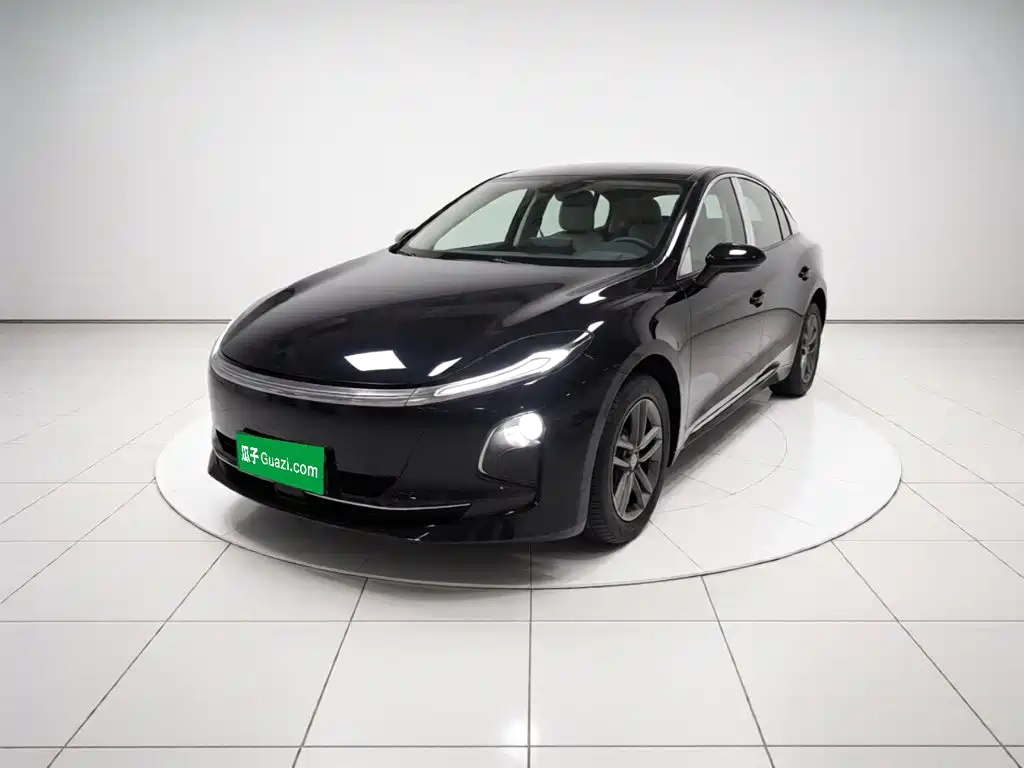 Hongqi E-QM5 2025 2025 Model 500km Travel Edition