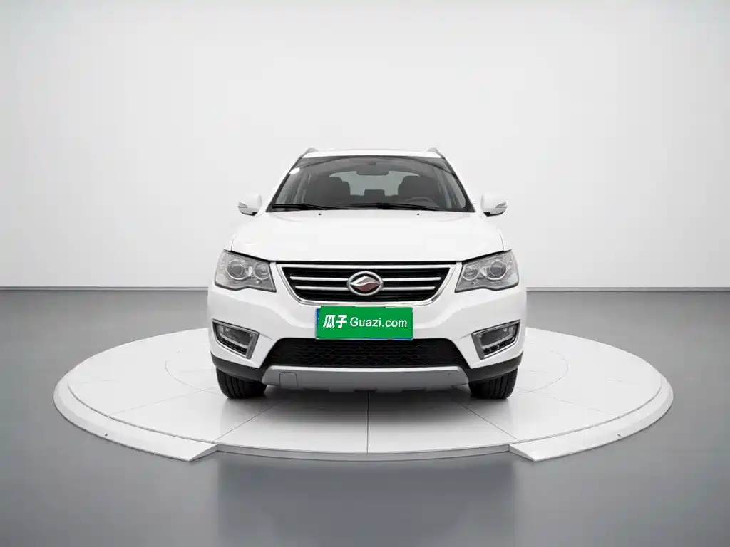 Photo 2 - Landwind X8
