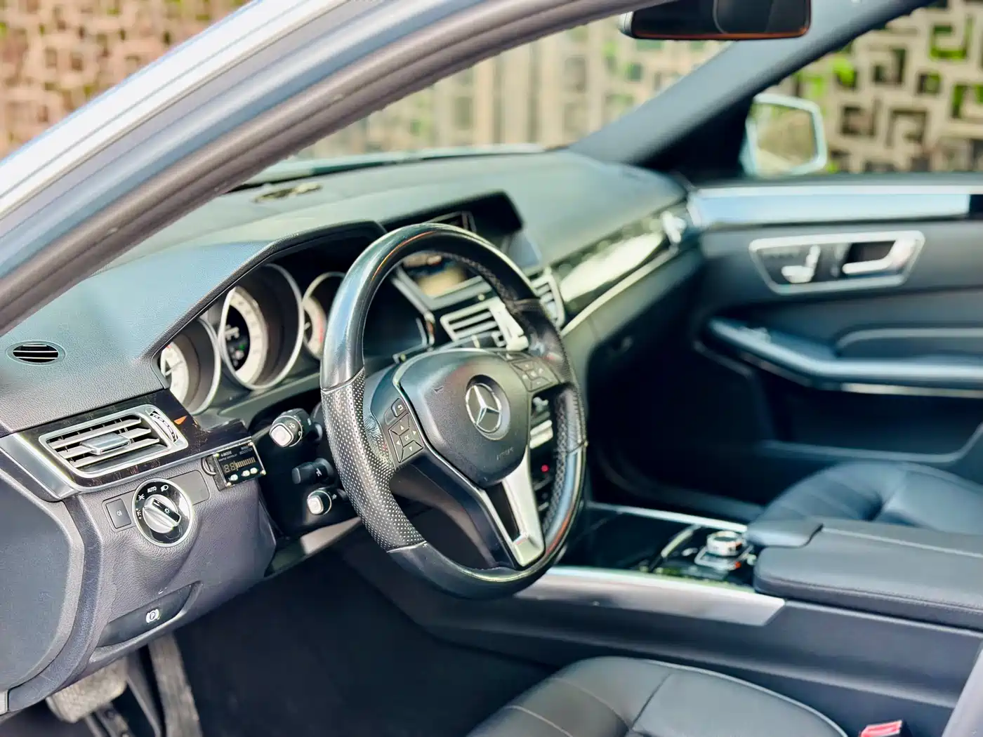 Mercedes-Benz E-Class 2015 Facelift E 260 L Sport фото 12