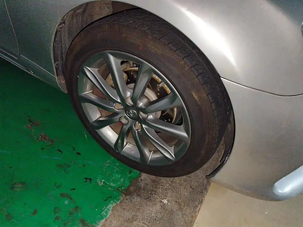 Toyota Reiz 2013 2.5V Premium Edition фото 8