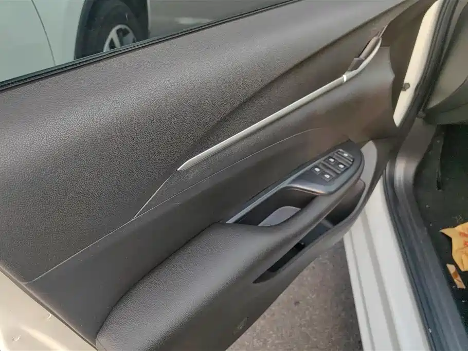 Buick Excelle 2021 Exemplar 1.5L Auto Elite фото 7