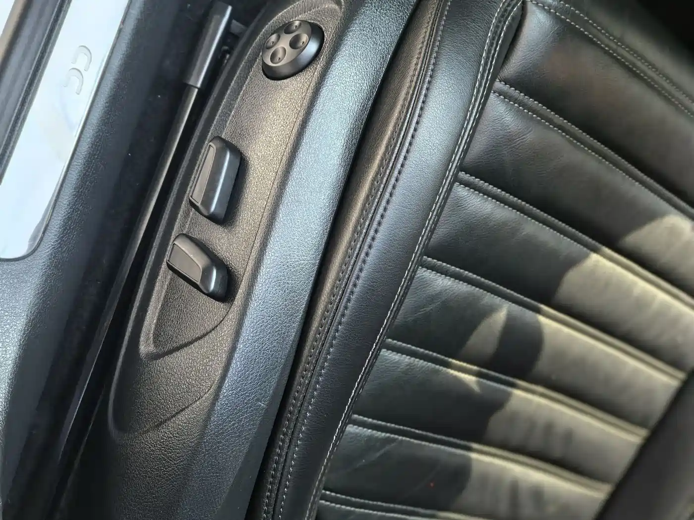 Volkswagen FAW-Volkswagen CC 2016 Model 1.8TSI Premium фото 8