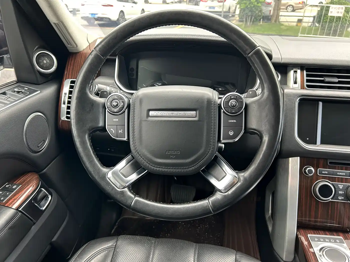 Land Rover Range Rover 2016 3.0 SC V6 Vogue LWB фото 13