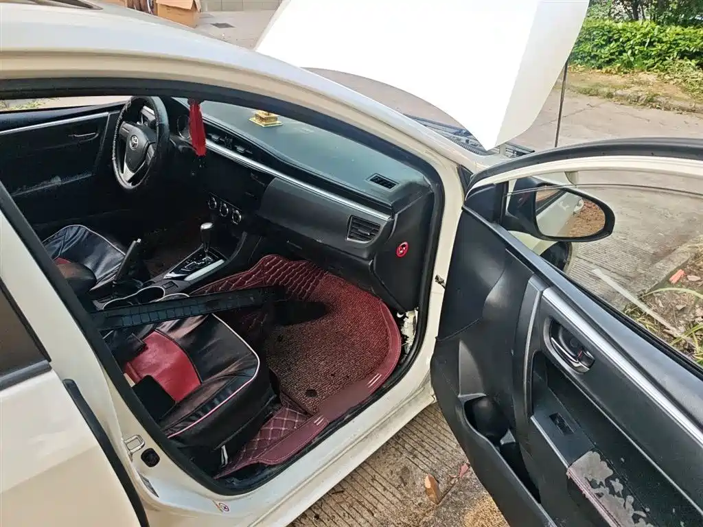 Toyota Levin 2014 1.6G CVT Elite Edition фото 20