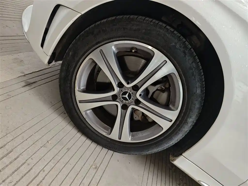 Mercedes-Benz C-Class 2020 Facelift C 260 L Sport фото 23