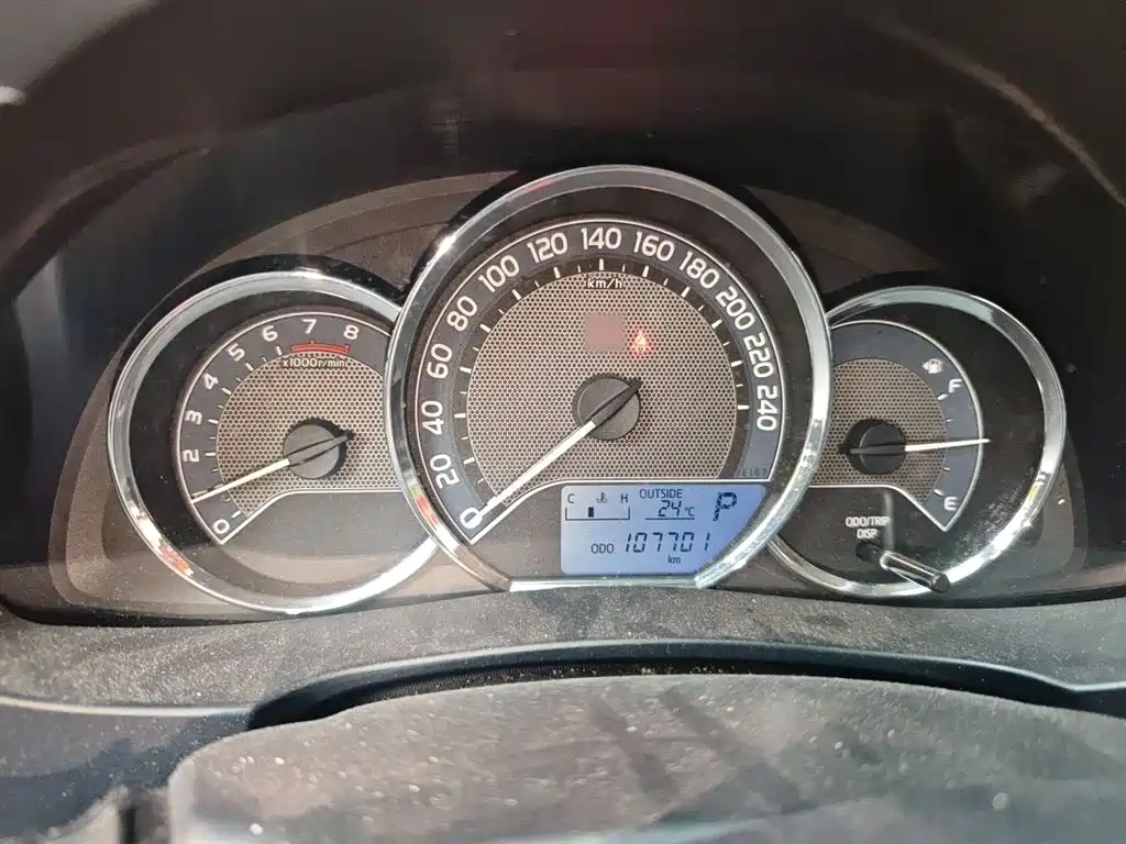 Toyota Levin 2014 1.6G CVT Elite Edition фото 4