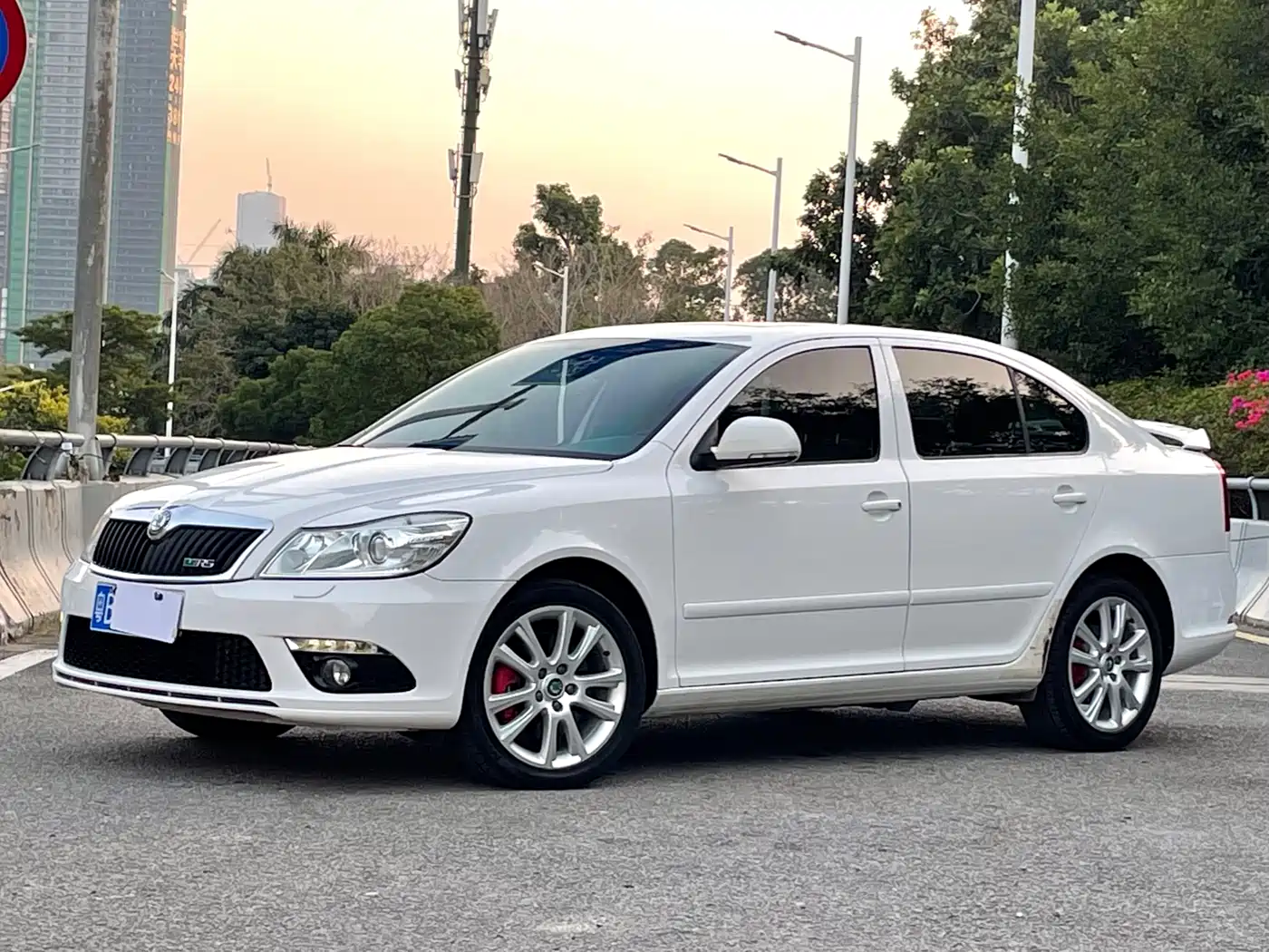 Škoda Octavia 2010 2.0TSI RS