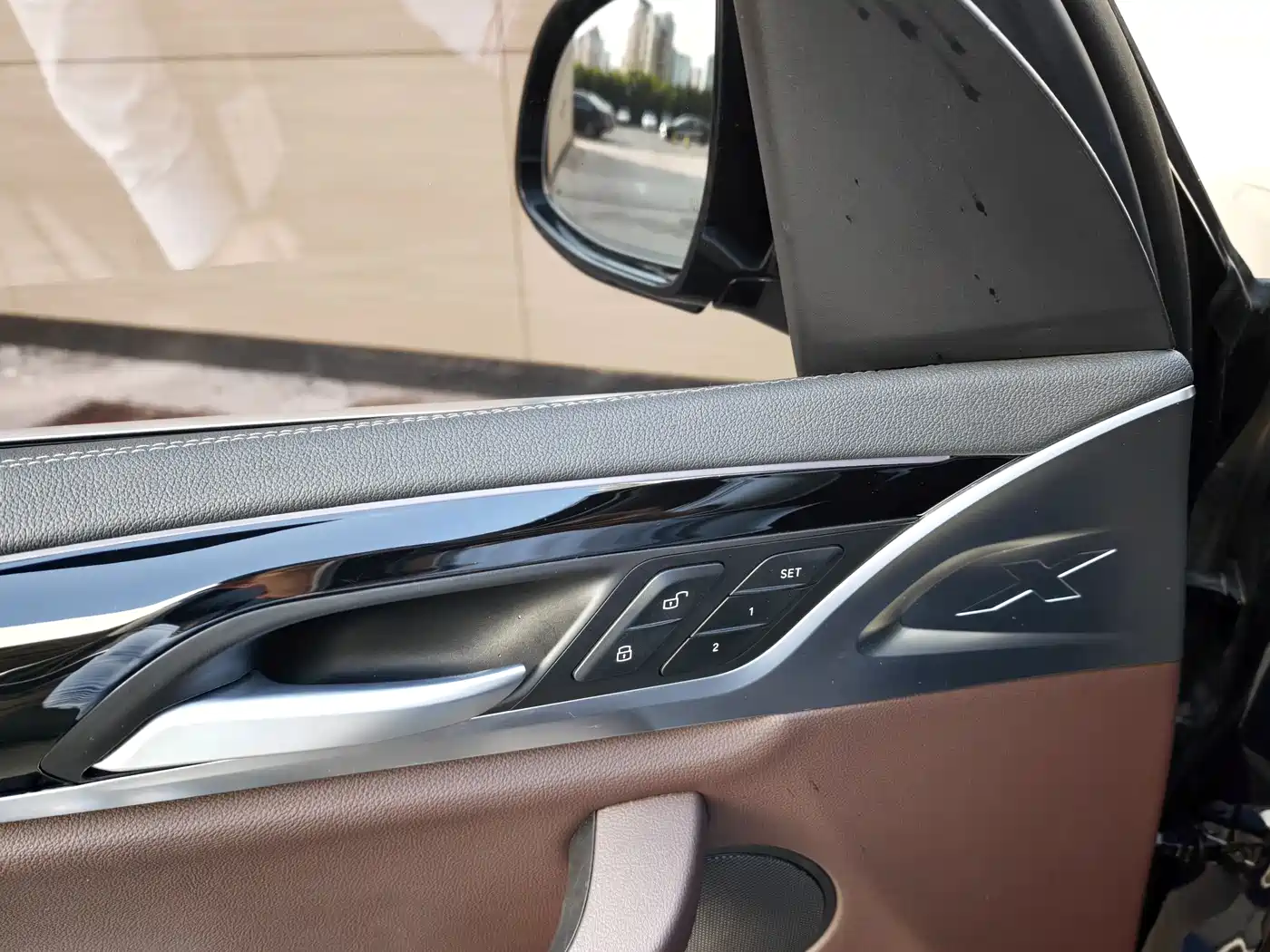 BMW iX3 2024 Leading Edition фото 9