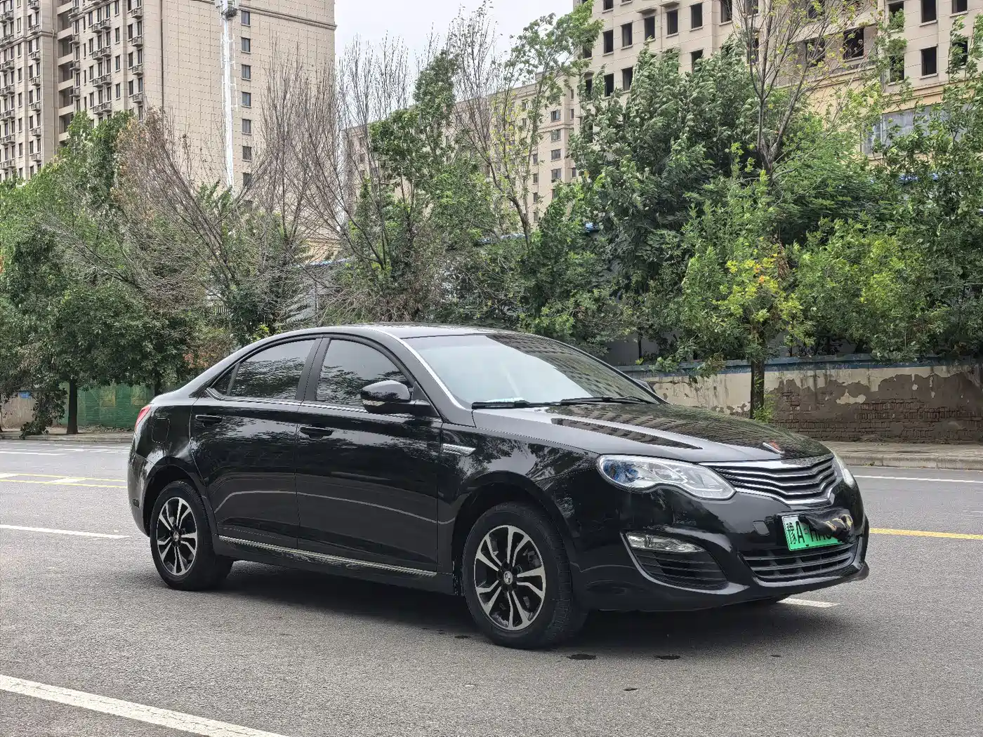 Roewe e550 2017 2016 Exclusive Edition