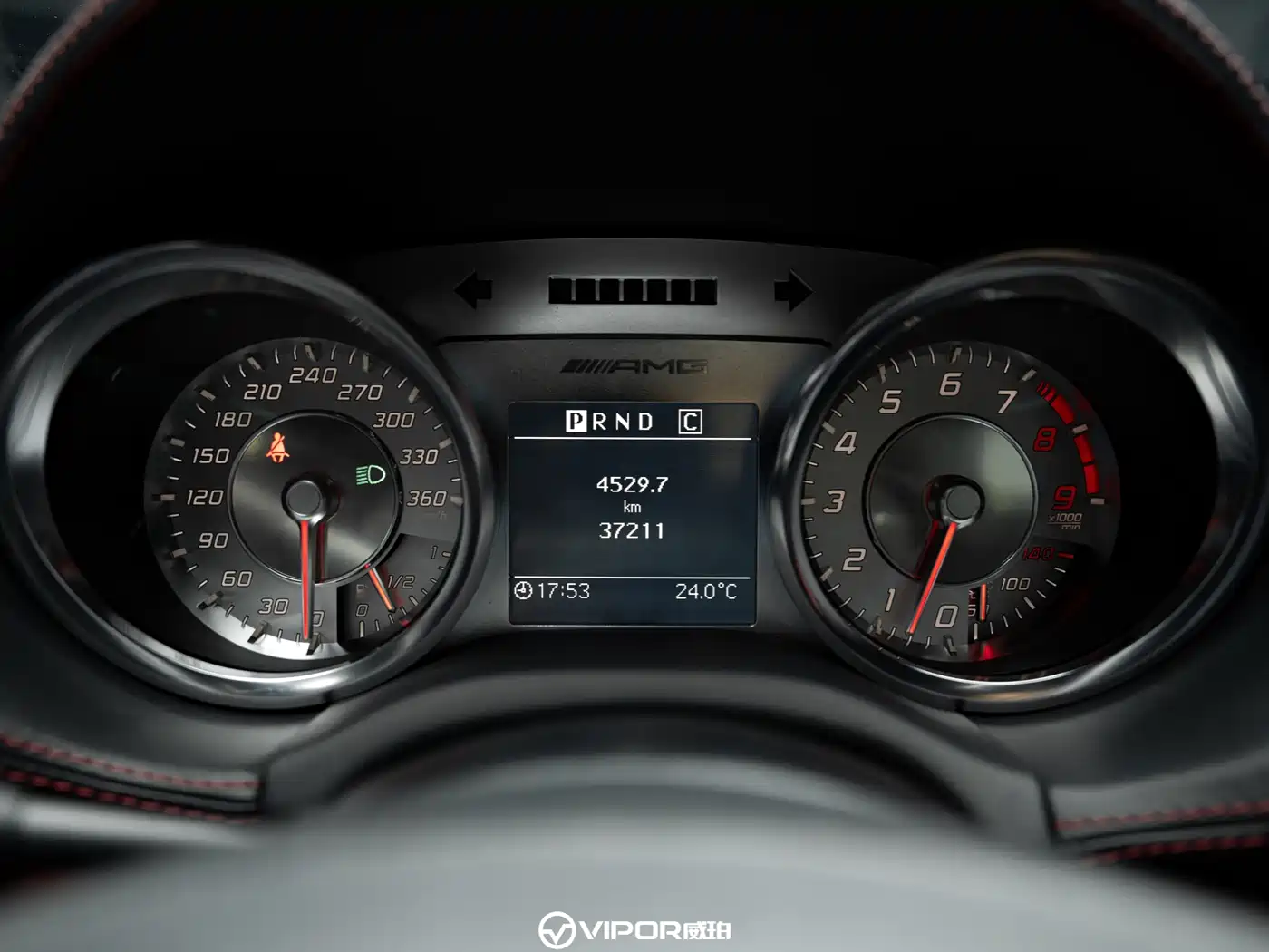 Mercedes-Benz SLS AMG 2013 SLS AMG 45th Anniversary China Limited Edition фото 12