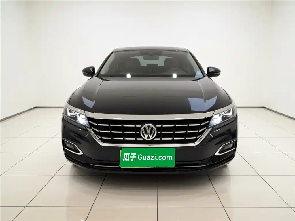 Volkswagen Passat 2020 380TSI Flagship Edition China VI фото 2