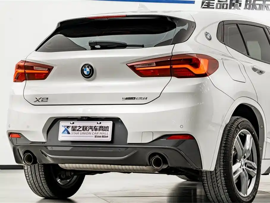 BMW X2 2023 sDrive25i M Sport Shadow Edition фото 7