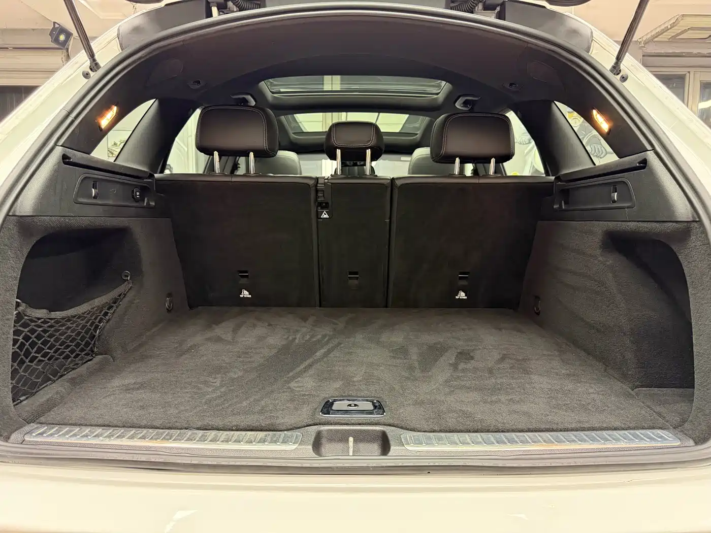 Mercedes-Benz GLC 2016 GLC 300 4MATIC Dynamic фото 8