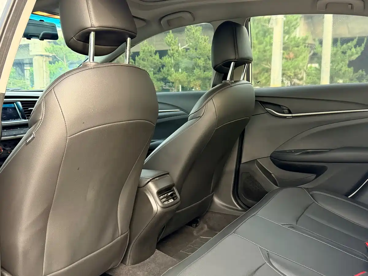 Buick Excelle 2021 Facelift Exemplar 1.5L Auto Elite фото 8