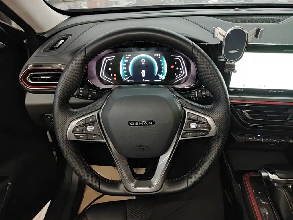 Фото 11 - Changan Oshan Changan Oushang X5