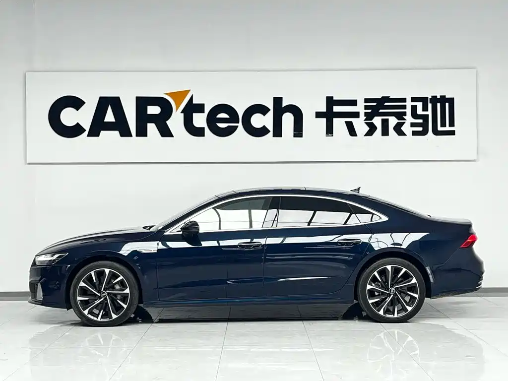 Audi A7L 2026 2022 55 TFSI quattro S-line Edition Executive Foresight