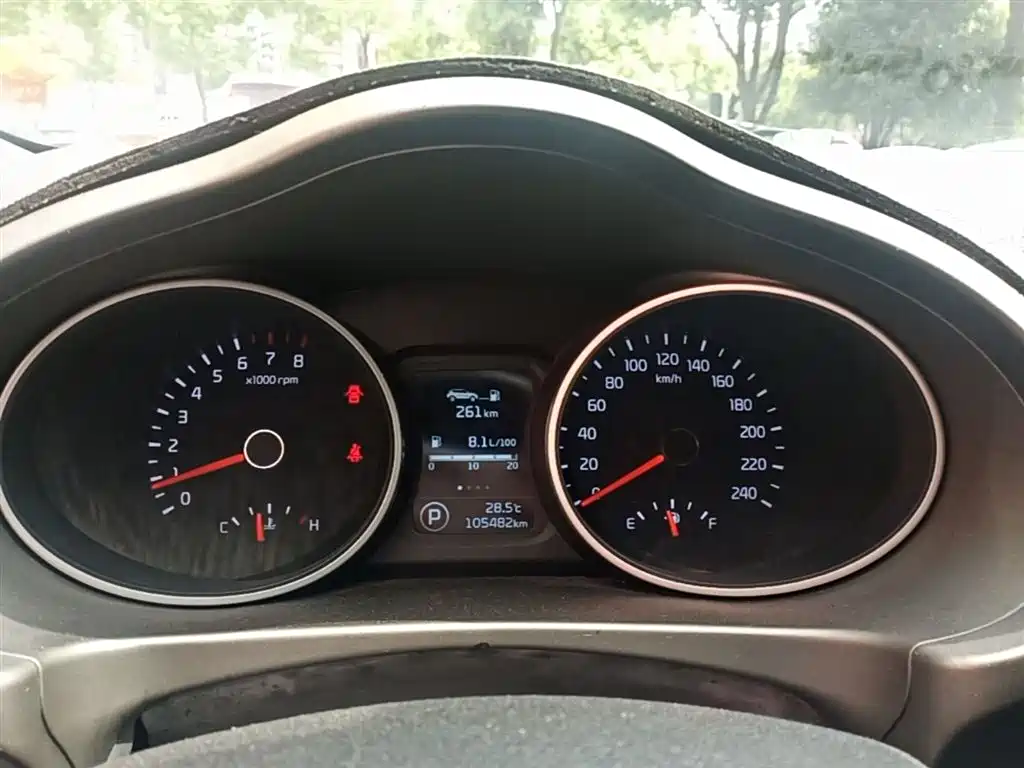 Kia Sportage 2015 2.0L Automatic 2WD DLX фото 12