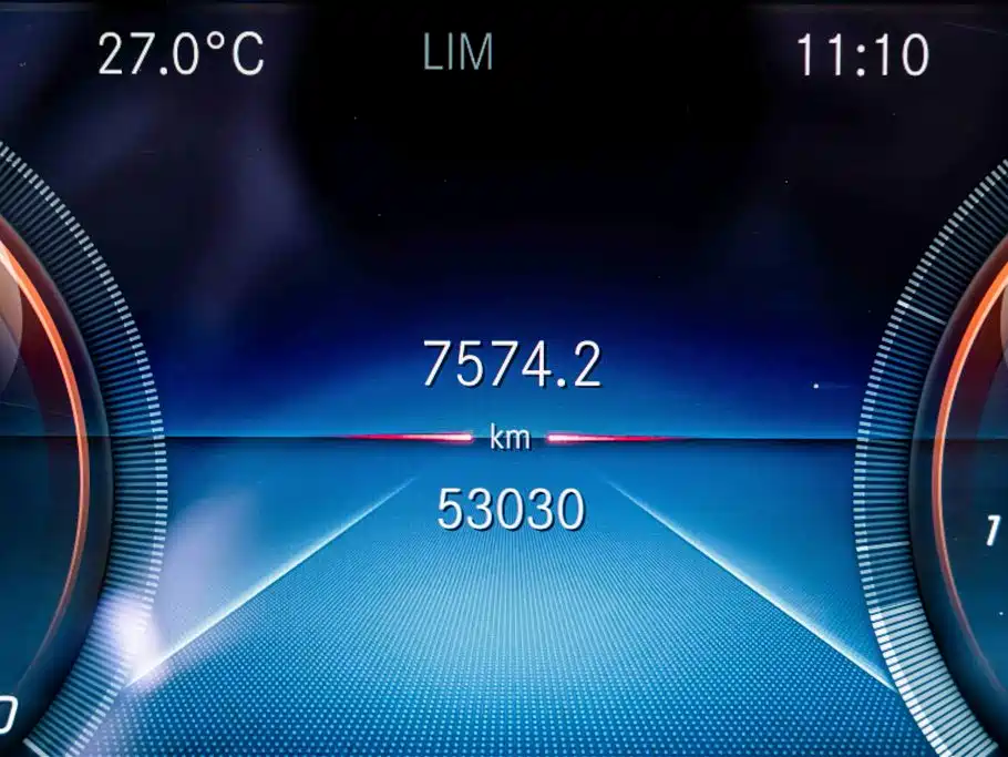صورة 10 - Mercedes-Benz E-Class