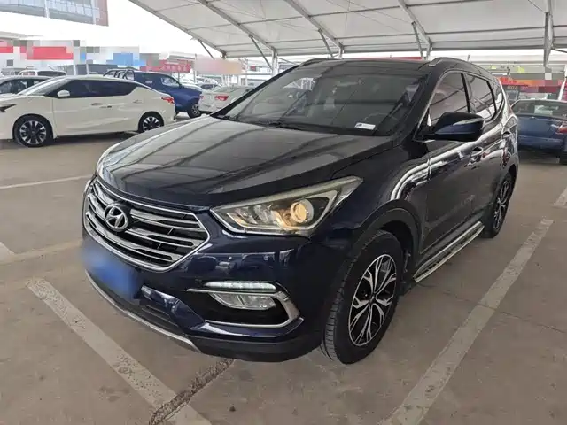  Hyundai Santa Fe 2017 2.0T Automatic 2WD Intelligent 7-Seater