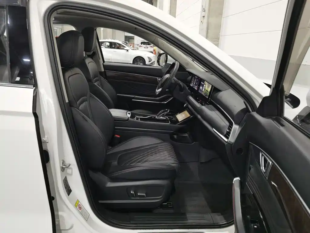 Besturn Bestune T99 2020 2020 20TD Automatic Premium Edition