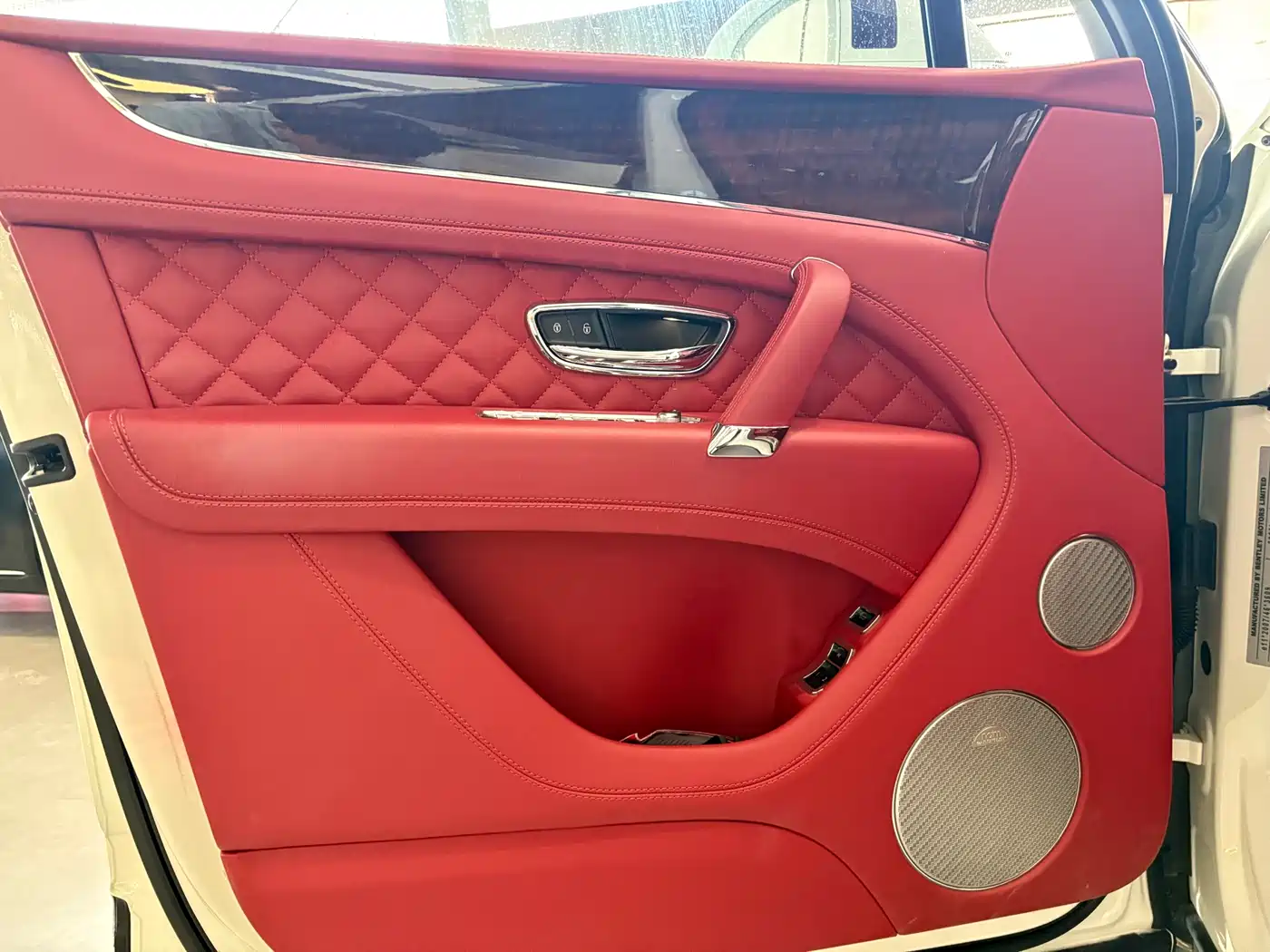 Bentley Bentayga 2018 2017 6.0T Standard Edition