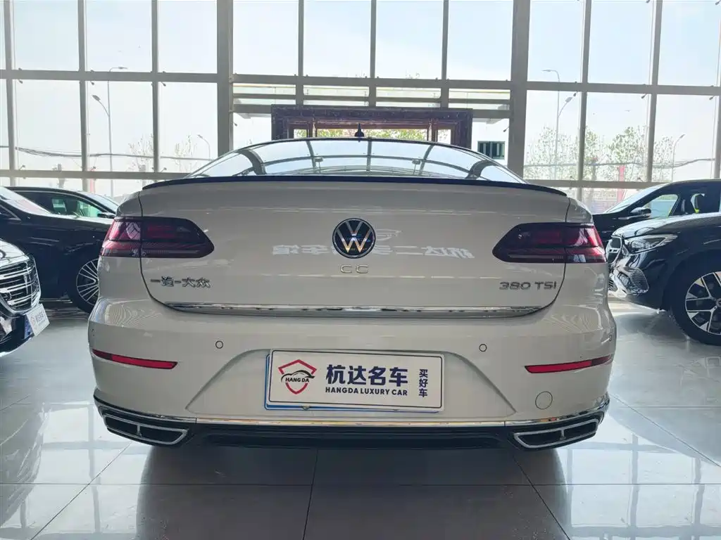 Volkswagen FAW-Volkswagen CC 2024 380TSI Eye-catching Public Sharing Edition фото 5