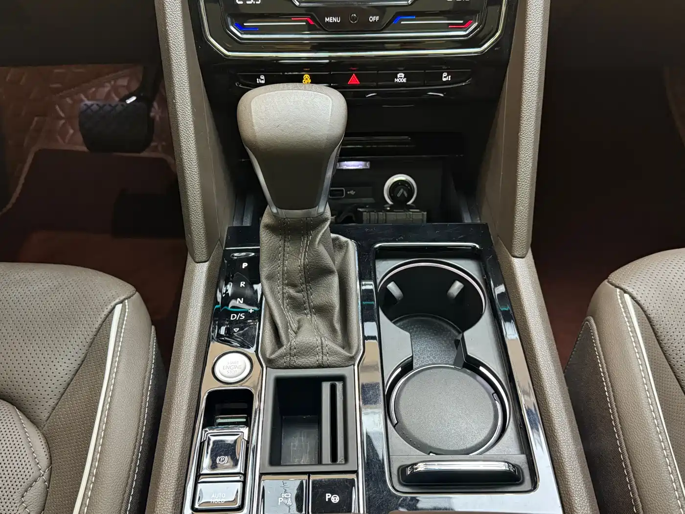Volkswagen Viloran 2020 380TSI Flagship Edition фото 16