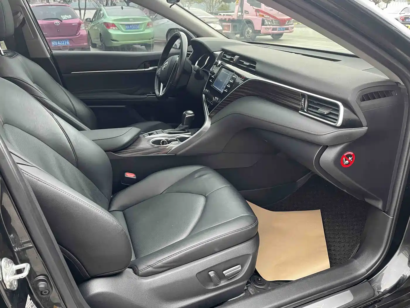 Toyota Camry 2018 2.0G Luxury Edition фото 6