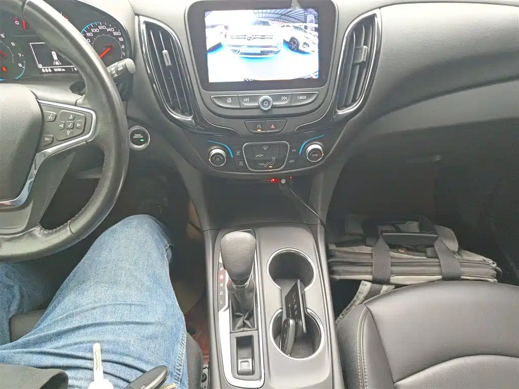 Chevrolet Equinox 2022 535T Galloping Edition фото 14
