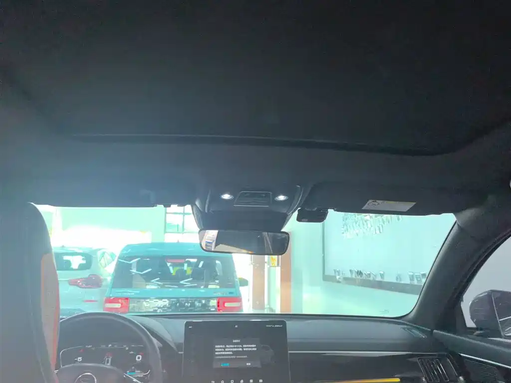 BYD Song PLUS PHEV 2021 DM-i 51KM Honor фото 14