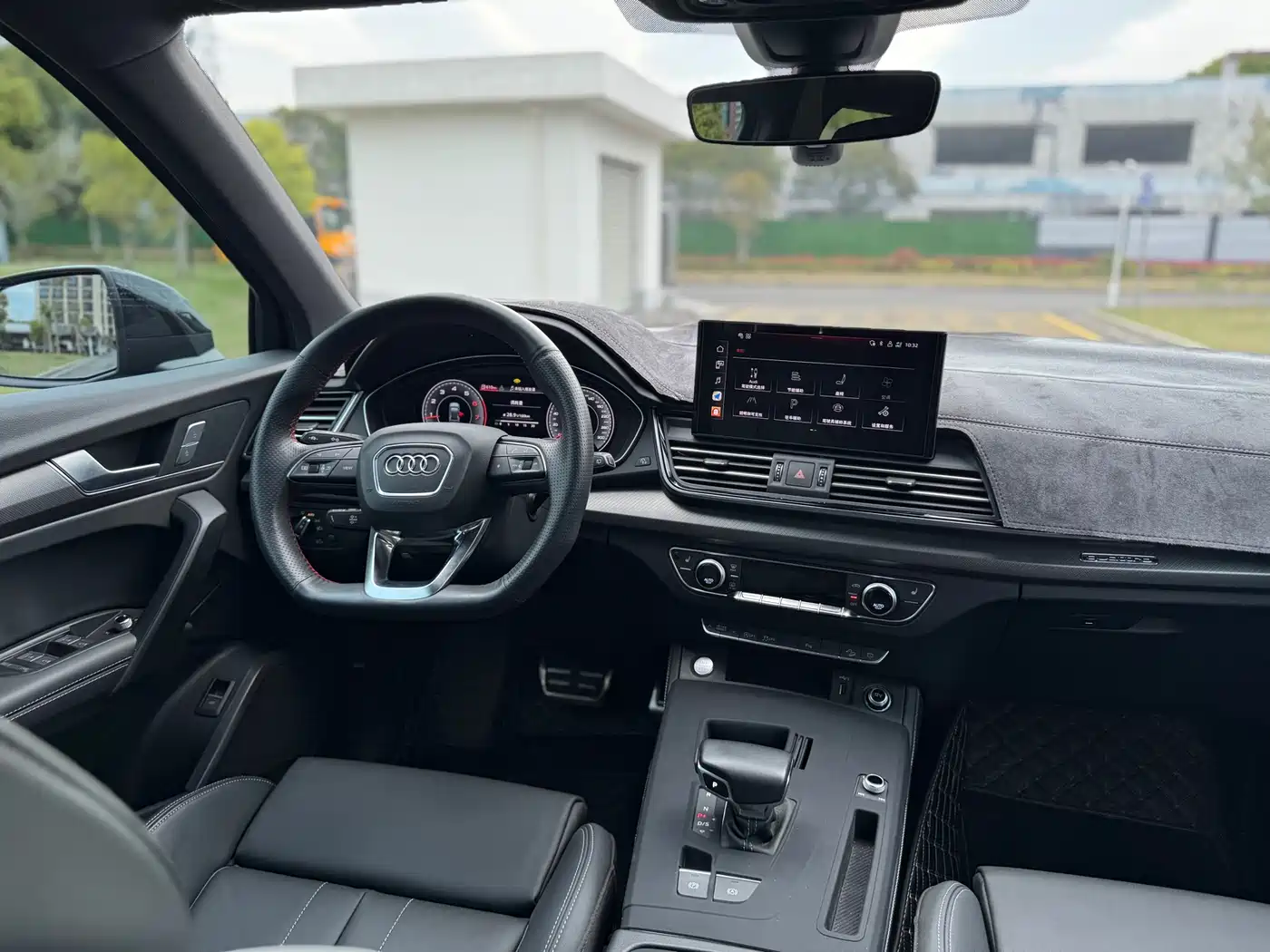 Audi Q5L 2023 40T Luxury Dynamic фото 18