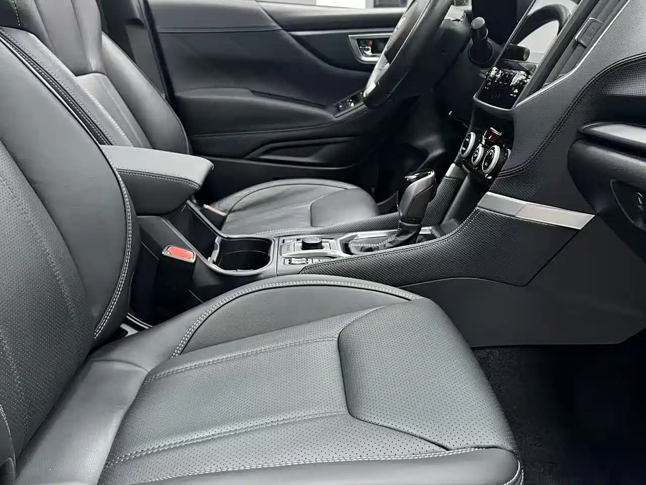 Subaru Forester 2021 2.0i Luxury Edition with EyeSight фото 18