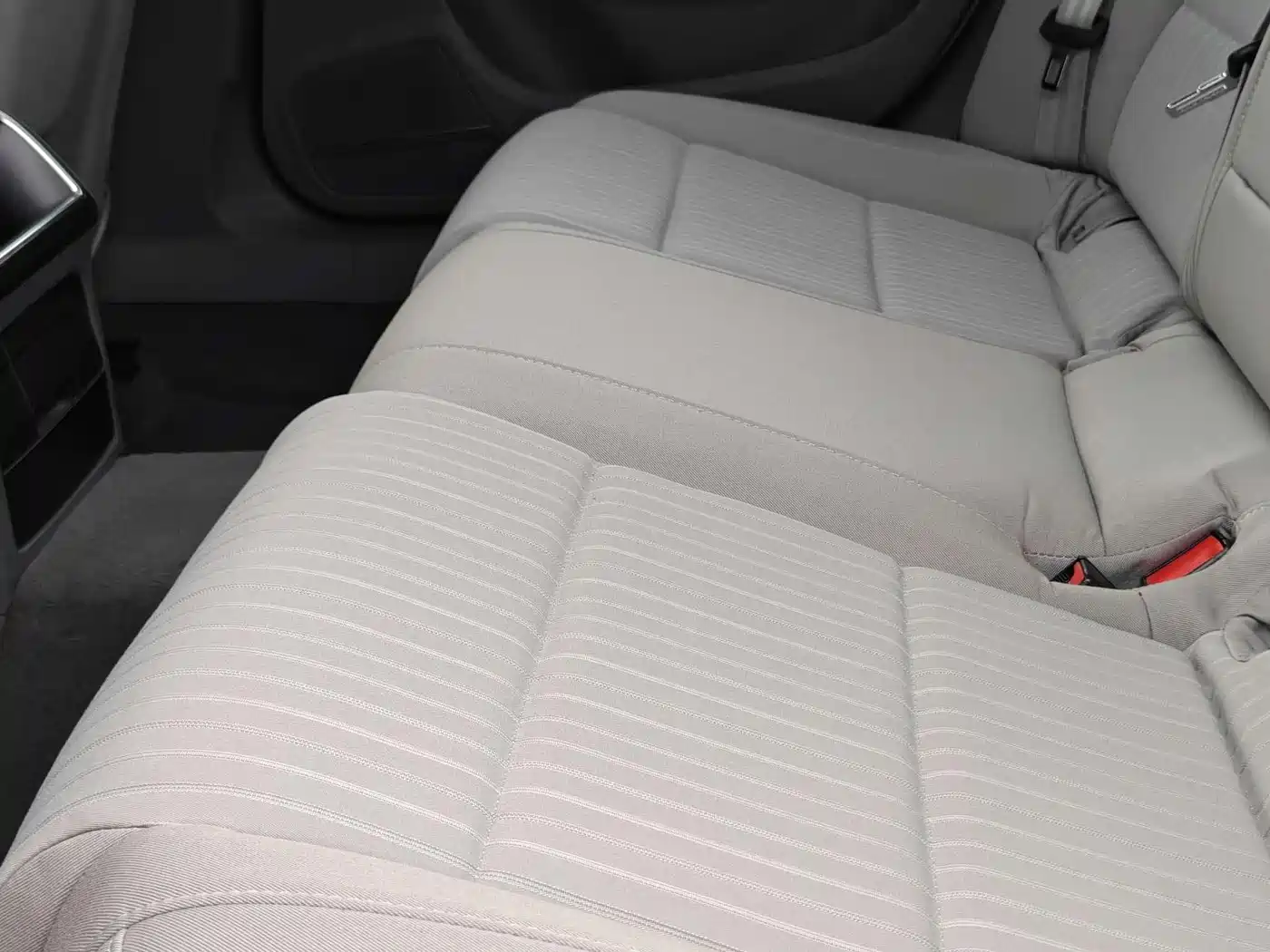 Audi A4L 2013 35 TFSI Automatic Standard фото 21
