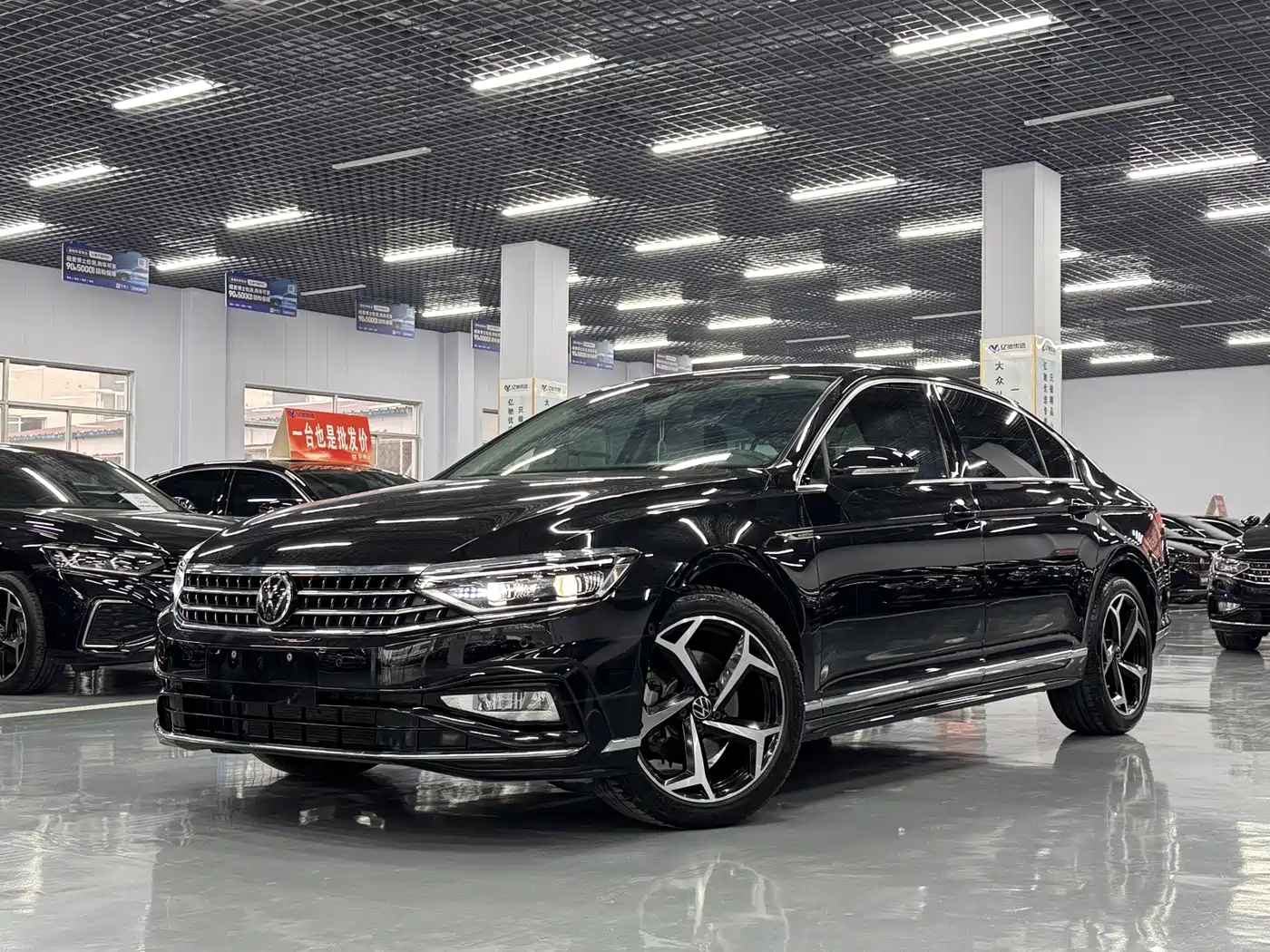 Volkswagen Magotan 2023 Model 2 Million Commemorative Edition 380TSI DSG Flagship