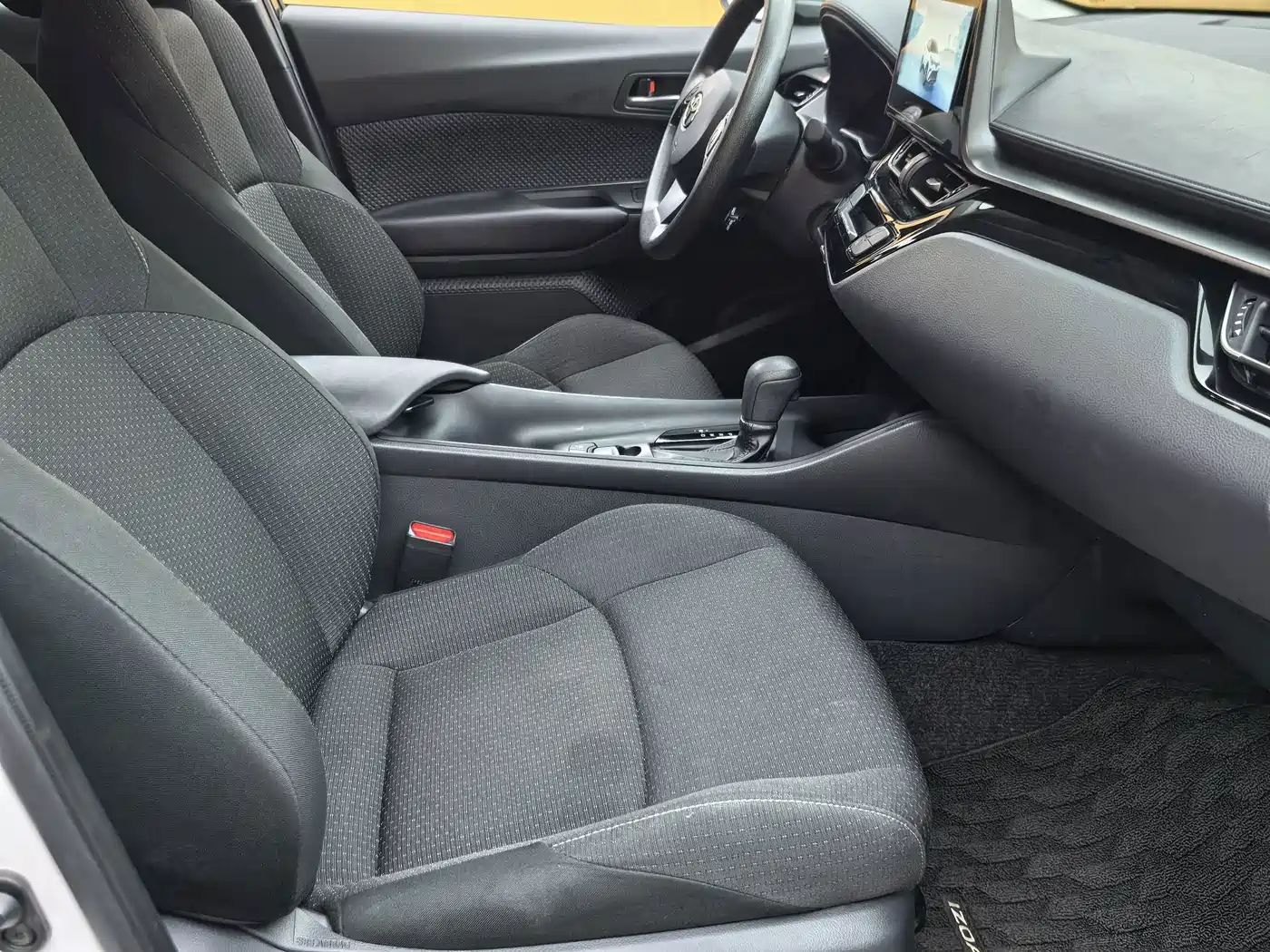 Toyota IZOA 2023 2023 2.0L Yi-Xing Edition
