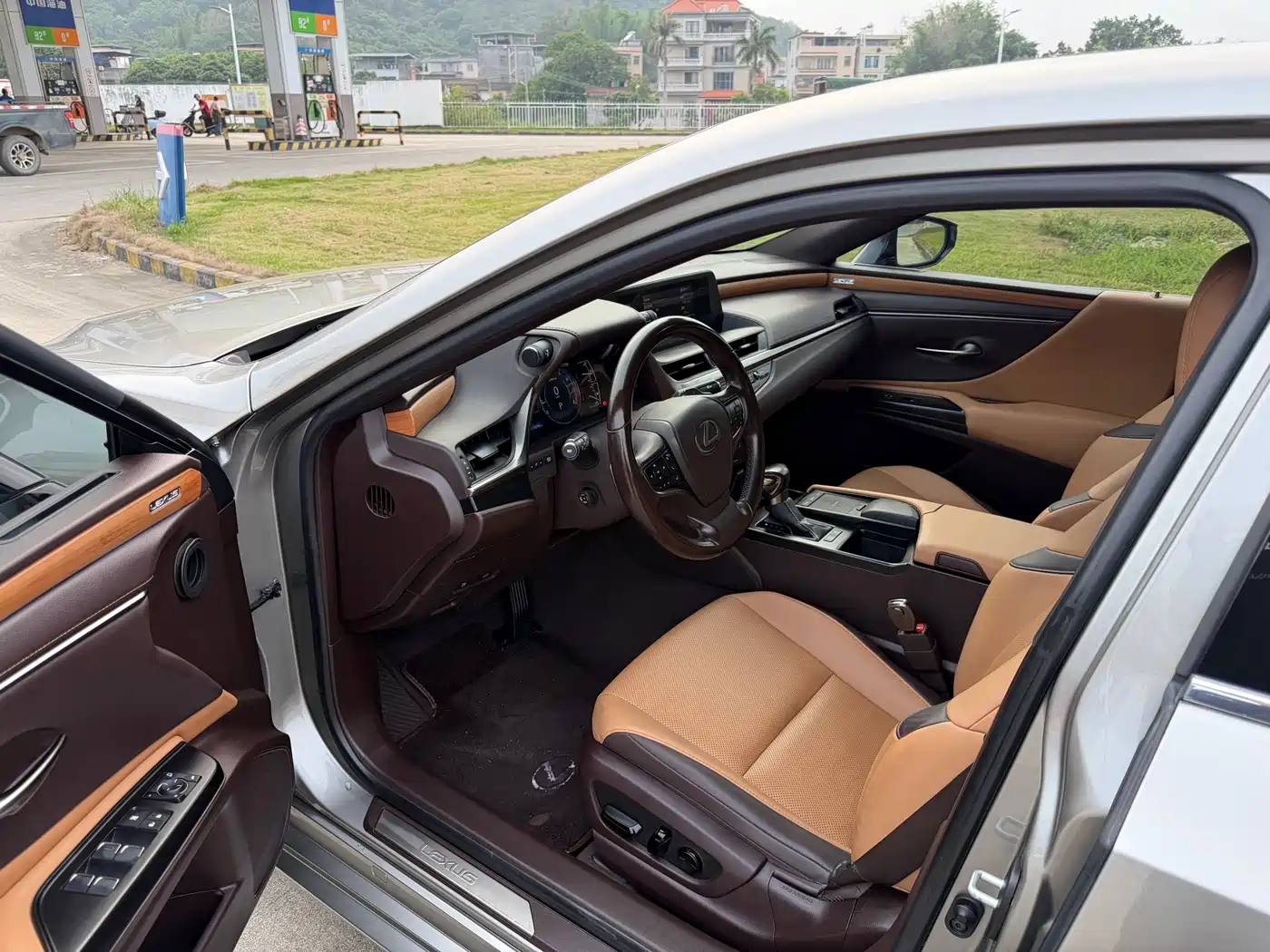Lexus ES 2018 200 Excellence Edition China V фото 6