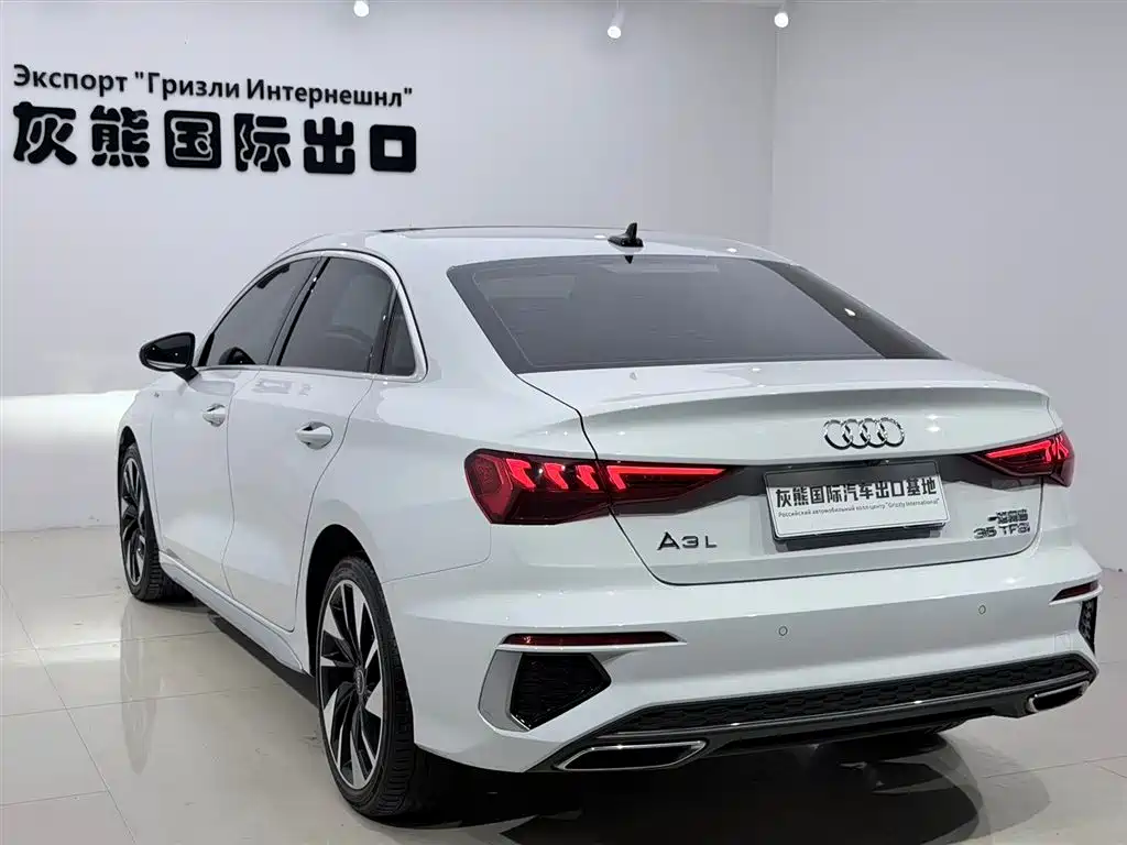 Audi A3 2022 A3L Limousine 35 TFSI Style Sport фото 6