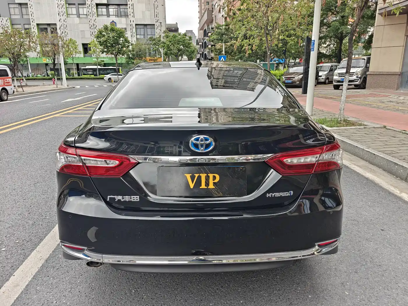 Toyota Camry 2023 Hybrid 2.5HS Fashion Edition фото 5