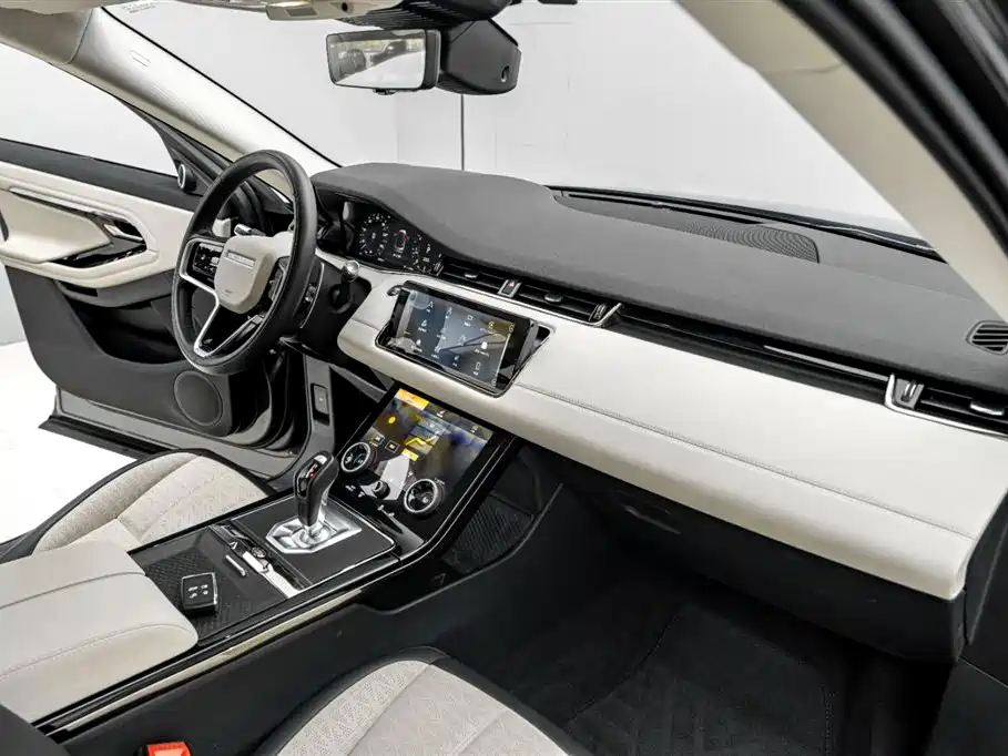 Land Rover Range Rover Evoque 2021 Range Rover Evoque L 249PS R-Dynamic First Edition Launch Edition фото 19
