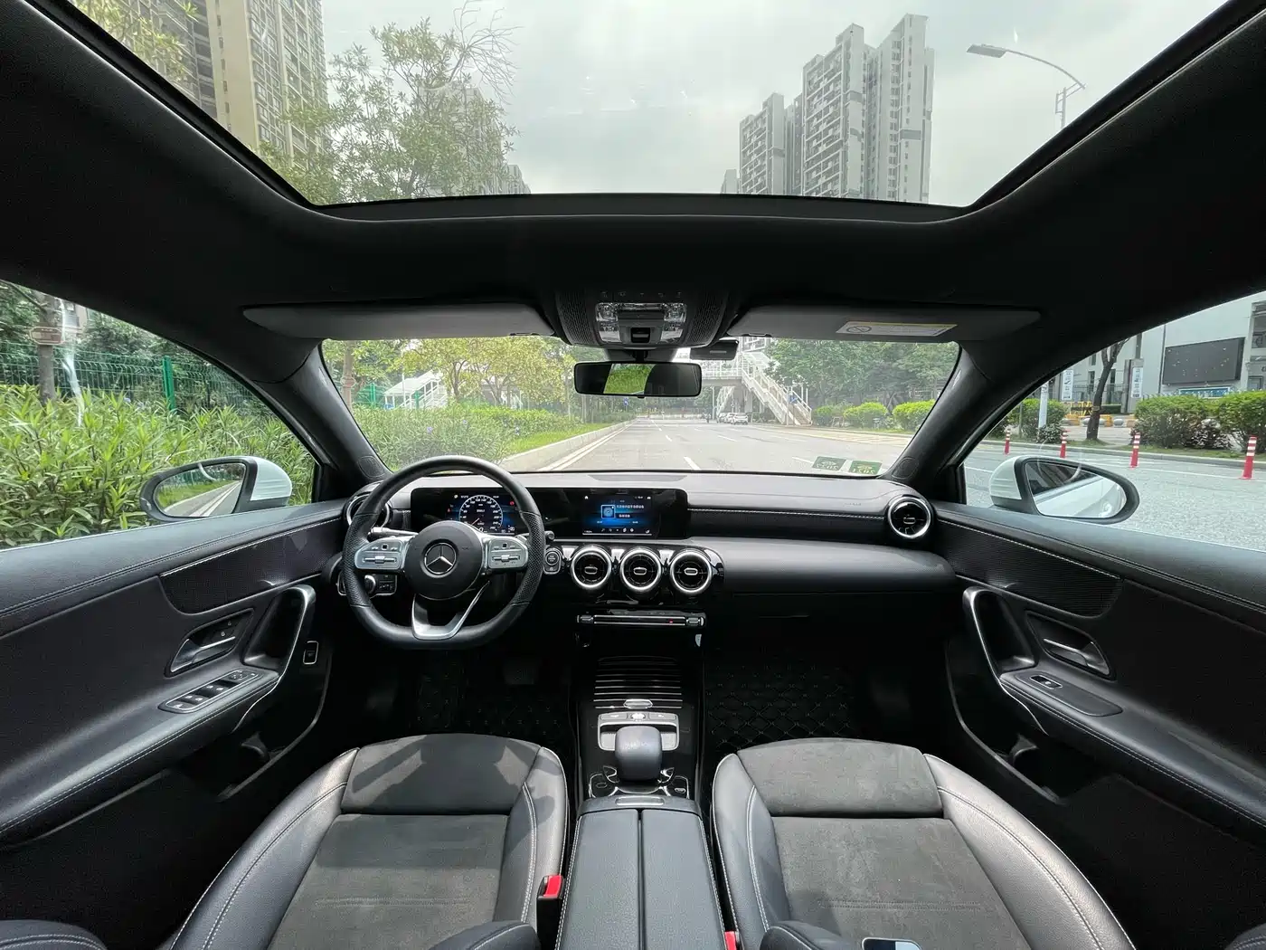 Mercedes-Benz A-Class 2020 A 180 L Sport Sedan фото 12