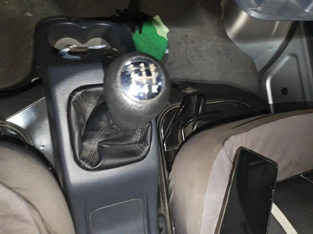 Jinbei Little Sea Lion X30 2023 2021 1.5L Standard Non-AC Version Passenger Vehicle China VI SWC15M