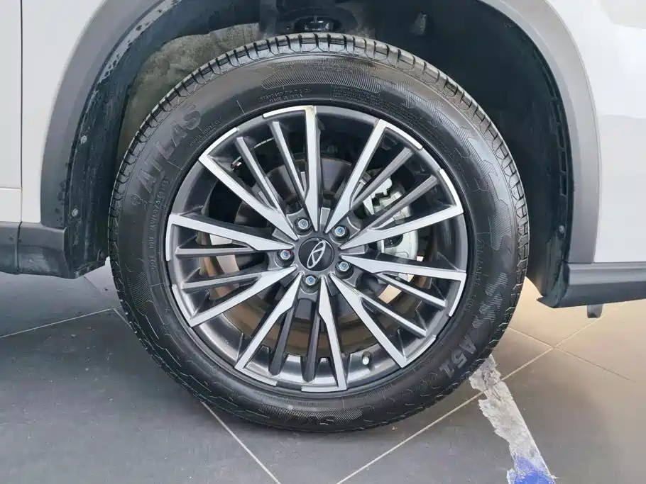 Chery Tiggo 8 PRO 2025 2025 290T 2WD Luxury Edition