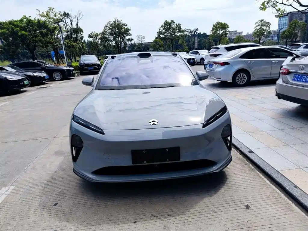 Фото 2 - NIO ET5