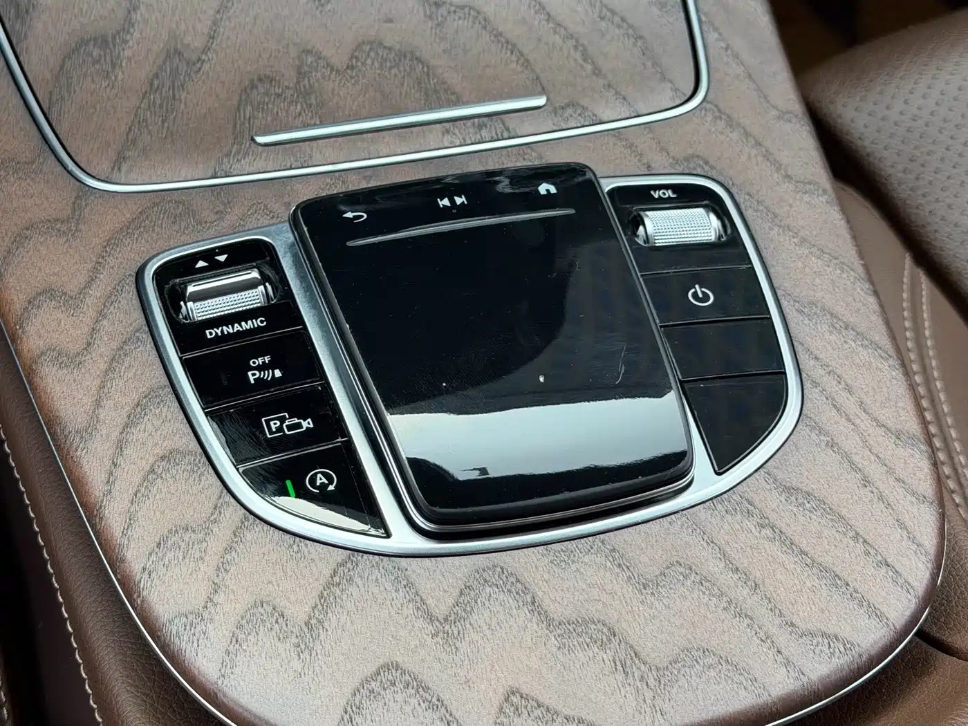 Mercedes-Benz E-Class 2022 E 260 L фото 13
