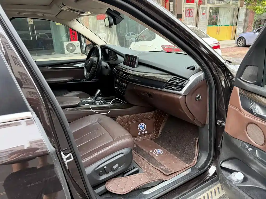 Фото 5 - BMW X5 (Import)