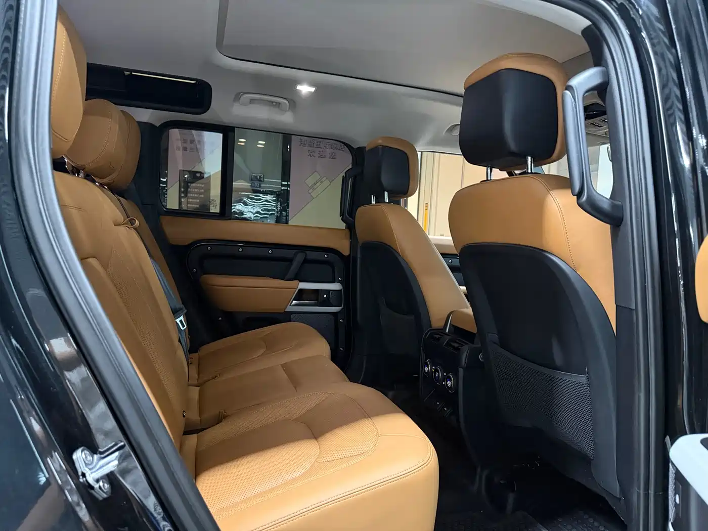Land Rover Defender 2024 2023 Facelift 110 3.0T P400 Dark Special Edition